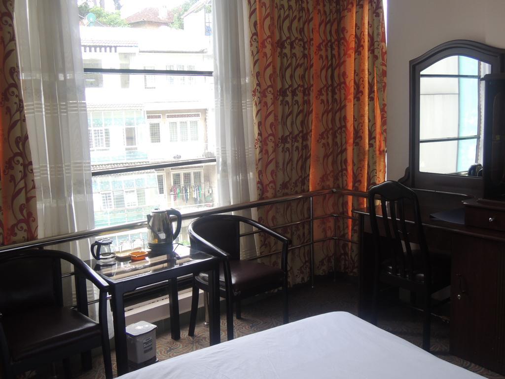 Y Lan Hotel Dalat Exterior foto